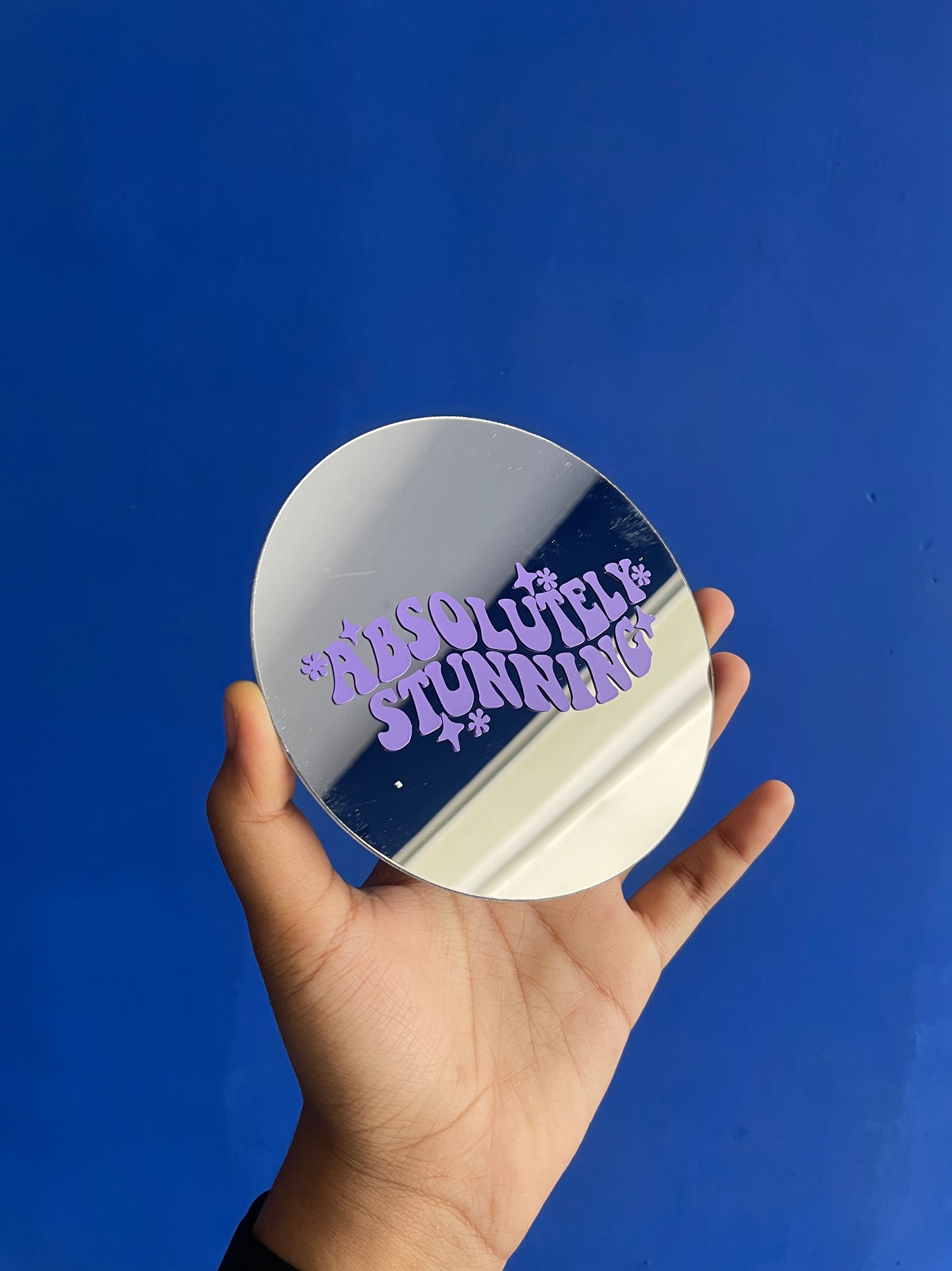Absolutely Stunning Mirror-Round