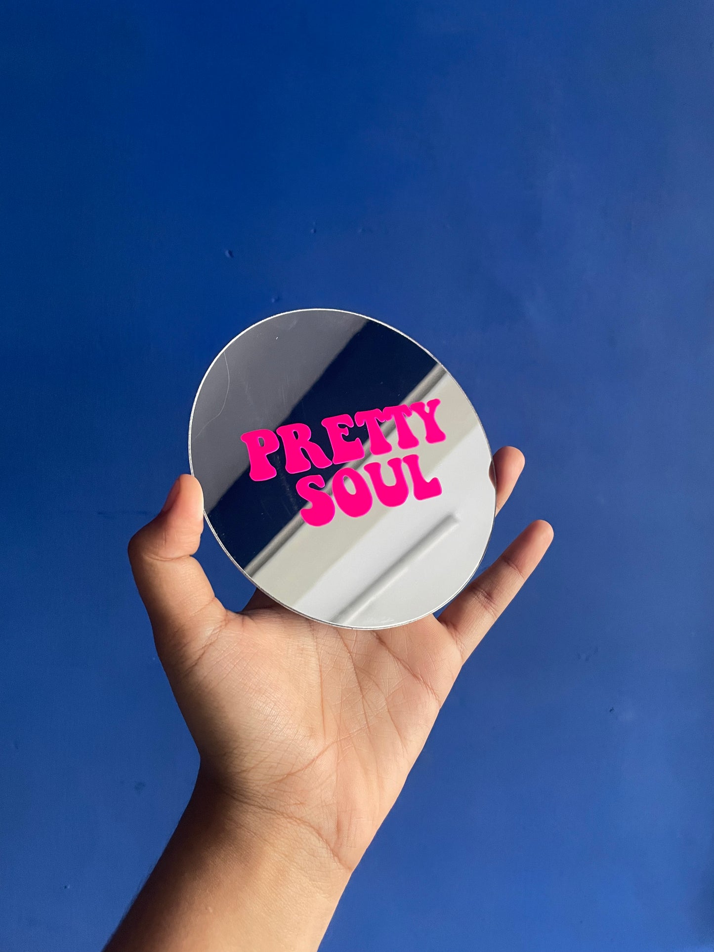 Pretty Soul Mirror-Round